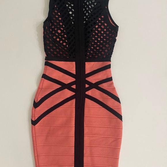 Used Celeb Boutique Beautiful Midi Dress 👗  Vestido 👗 Size XS. Sexiest dress - Picture 9 of 10
